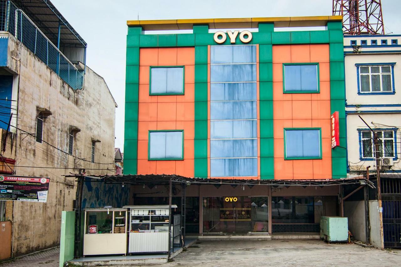 Oyo 529 Hotel Paninda Medan Kültér fotó